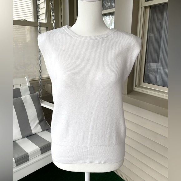 Express, Padded Shoulder, Sweater Vest! - Picture 8 of 10